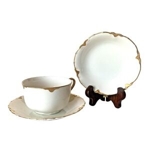 Johnson Bros Tea Set Trio White Gold Gilt Scalloped England Porcelain‎